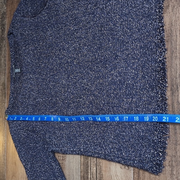 Eileen Fisher Italian Yarn Wool Blend Fringe Hem Sweater - Size XS in Midnight - Picture 9 of 9